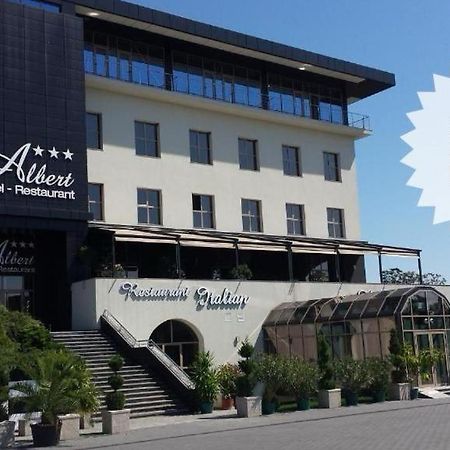 Albert Hotel Плоешти Экстерьер фото